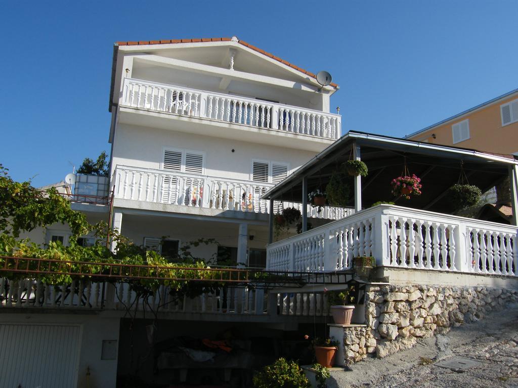 Apartments Zdenka Marina Luaran gambar